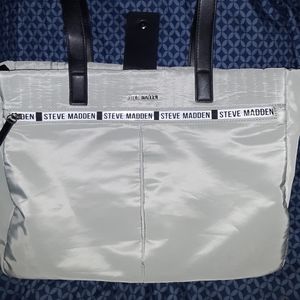 STEVE MADDEN TRAVEL/TOTE BAG 🎒